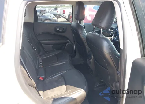 2020 Jeep Compass Sun And Safety Fwd z USA, uszkodzony, nr VIN 3C4NJCBB4LT229811